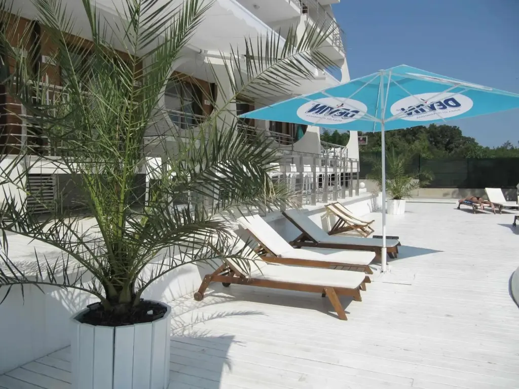 Поморие: White Sails Apartments
