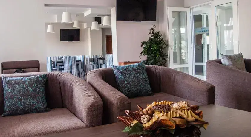 Равда: Ivian Family Hotel