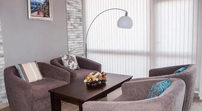 Равда: Ivian Family Hotel