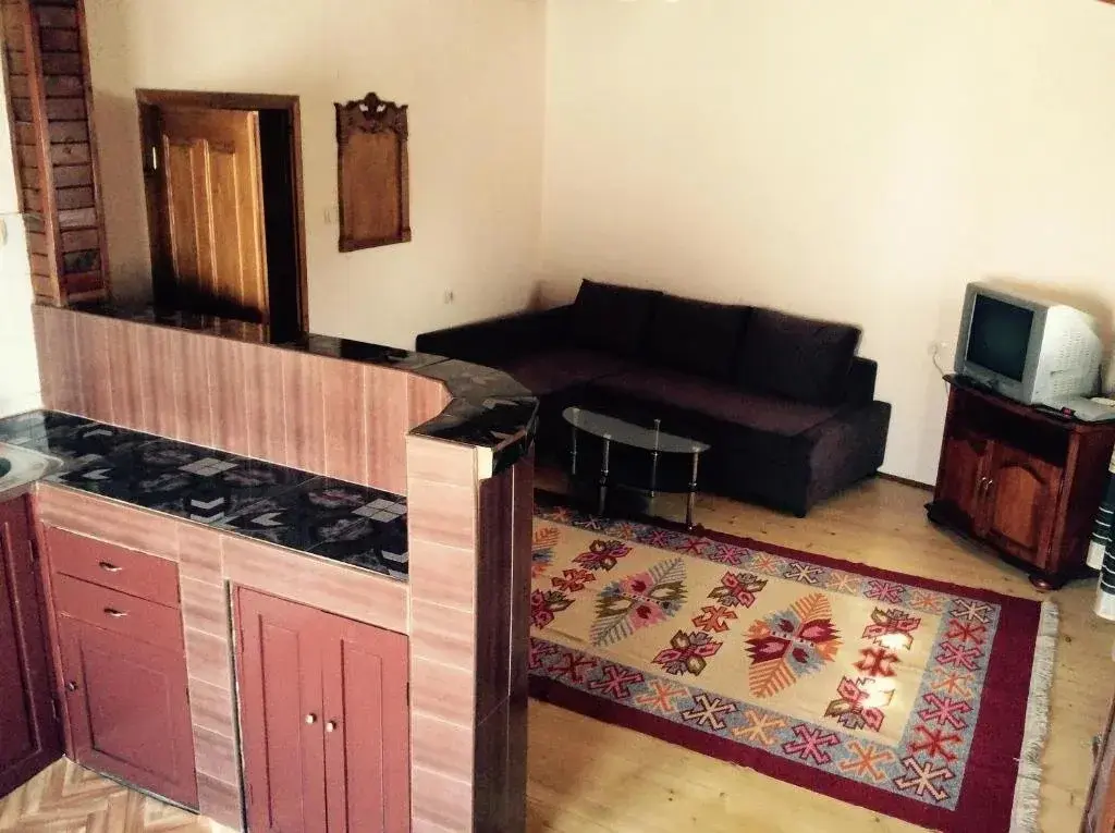Варна: Guest Rooms Donovi