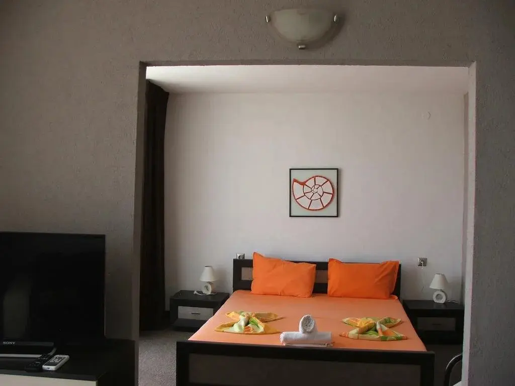 Лозенец: Guest House Compass