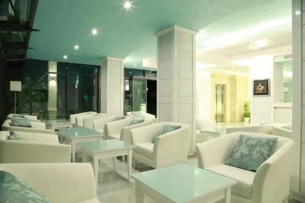 Приморско: Perla Royal Hotel