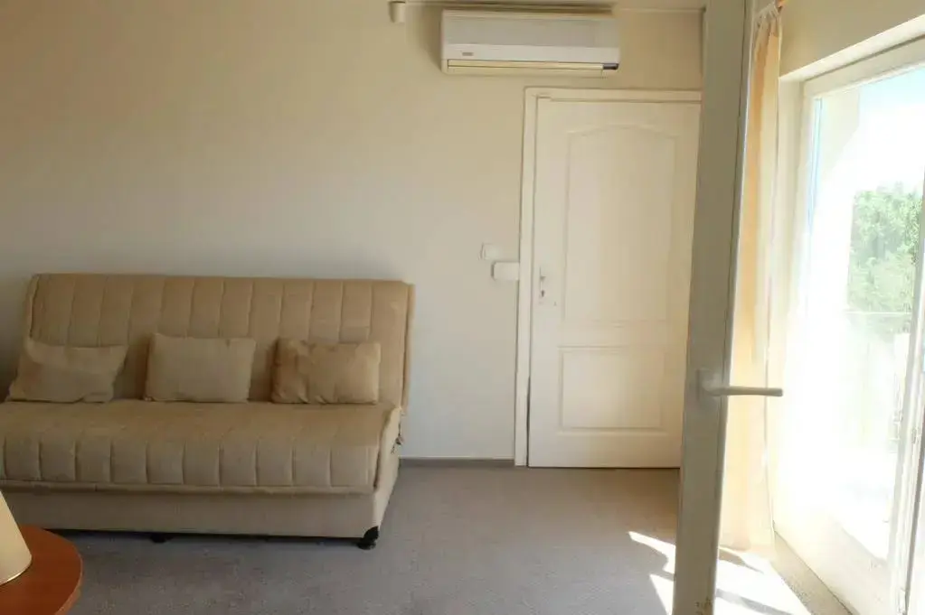 Варна: Guest House Rositsa
