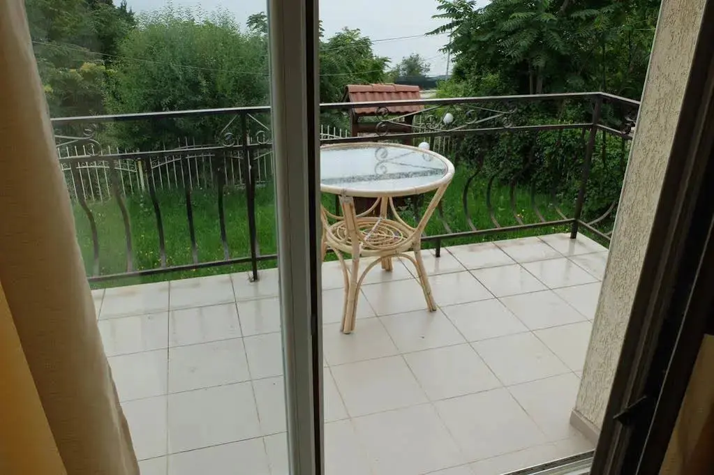 Варна: Guest House Rositsa