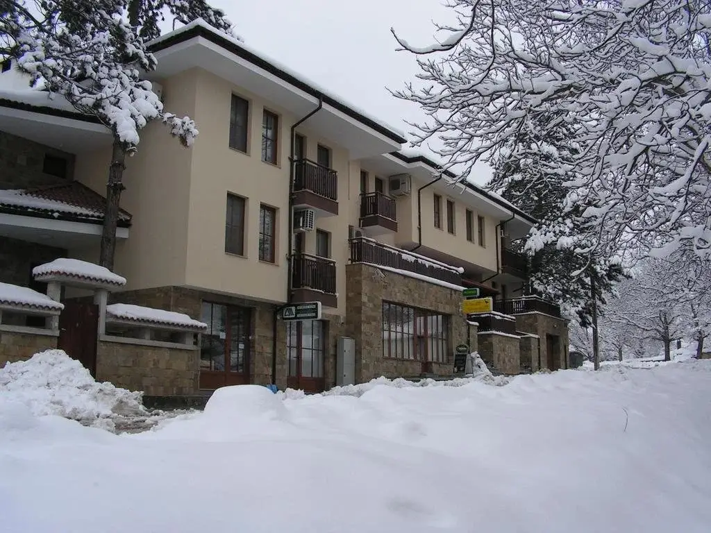 Hotel Black Stork — фото 1
