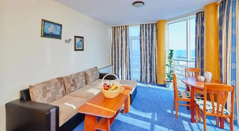 Поморие: St.St.Petar and Pavel Hotel
