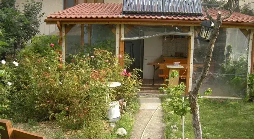 Кранево: Guest House Happiness