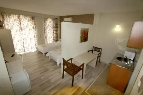 Крумовград: Hotel Divna