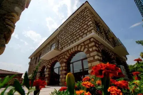 Крумовград: Hotel Divna