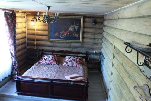 Суздаль: House Liteyschika Nikulicheva with Banya