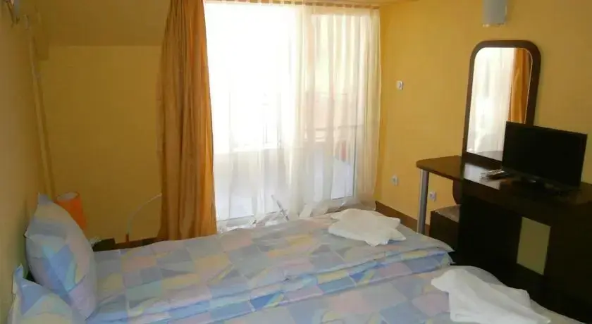 Несебр: Guest House Hermes