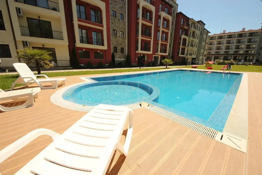 Царево: Menada Rocamar Apartments