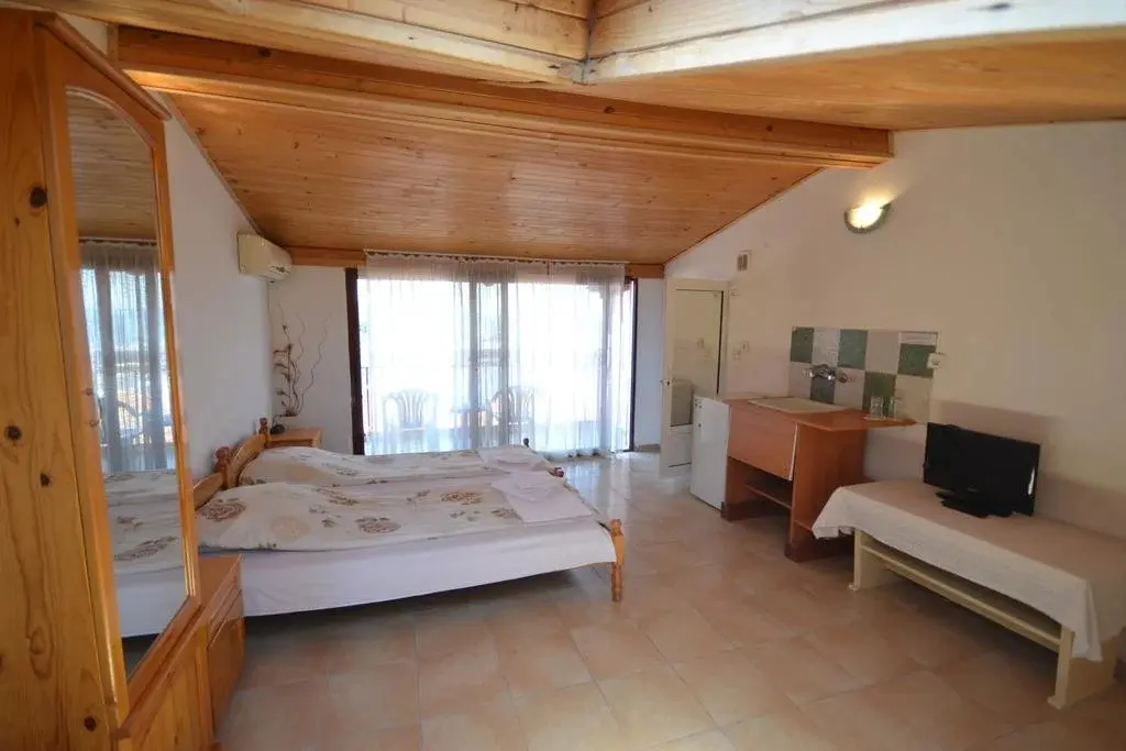 Созополь: Guest House Olimpia