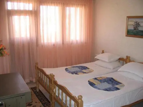Несебр: Guest House Preslav