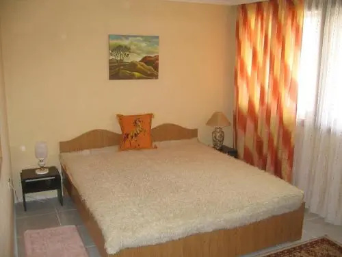 Несебр: Guest House Preslav