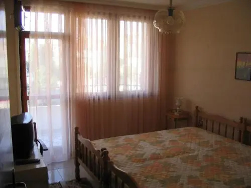 Несебр: Guest House Preslav