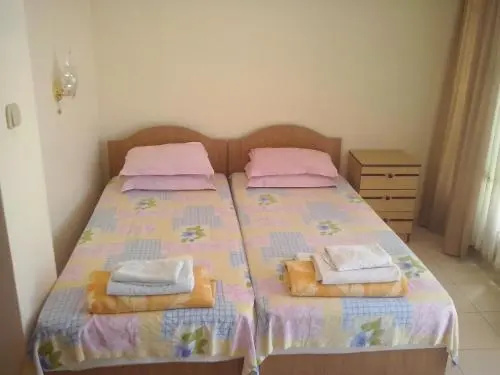 Несебр: Guest House Preslav