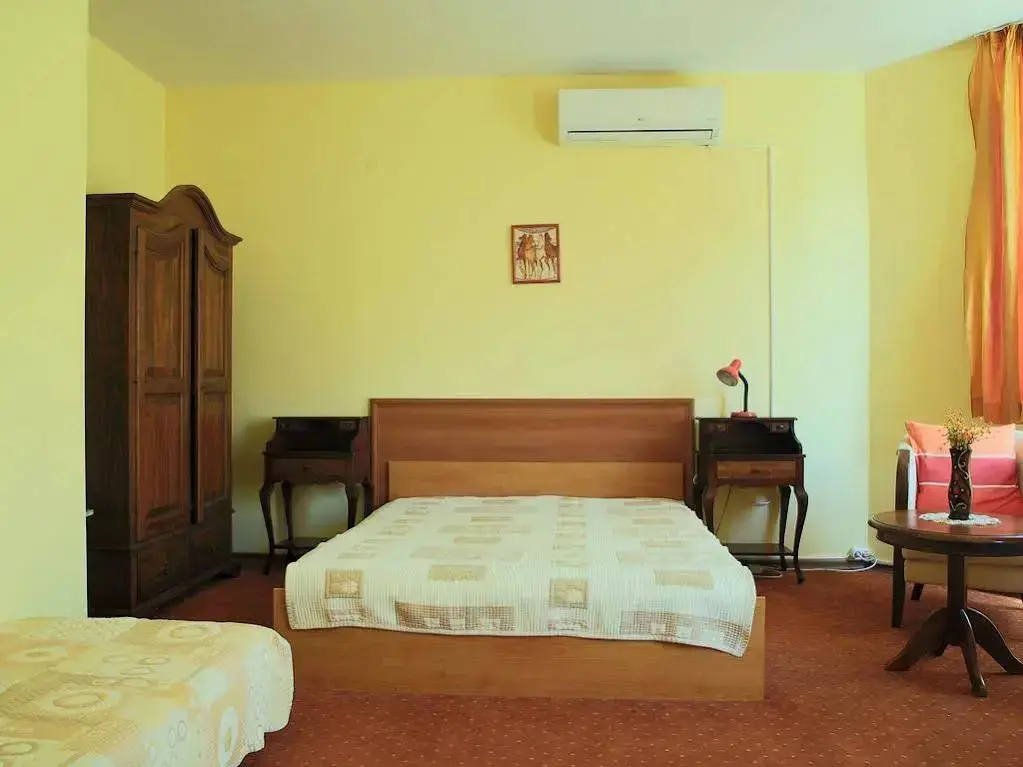 Казанлак: Hotel Teres