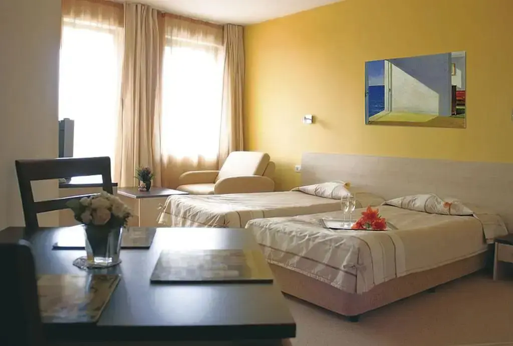 Обзор: Studio in Casablanka
