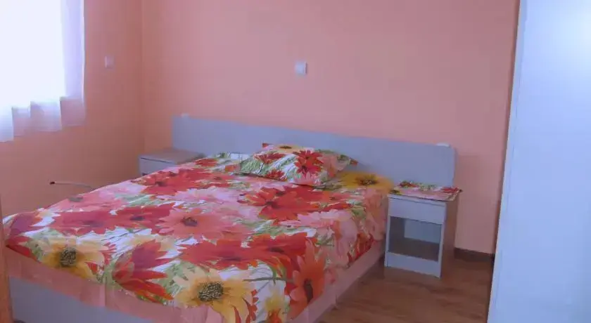 Павел-Баня: Guest Rooms Mihaylovi