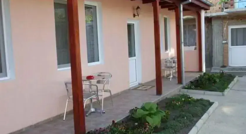 Павел-Баня: Guest Rooms Mihaylovi