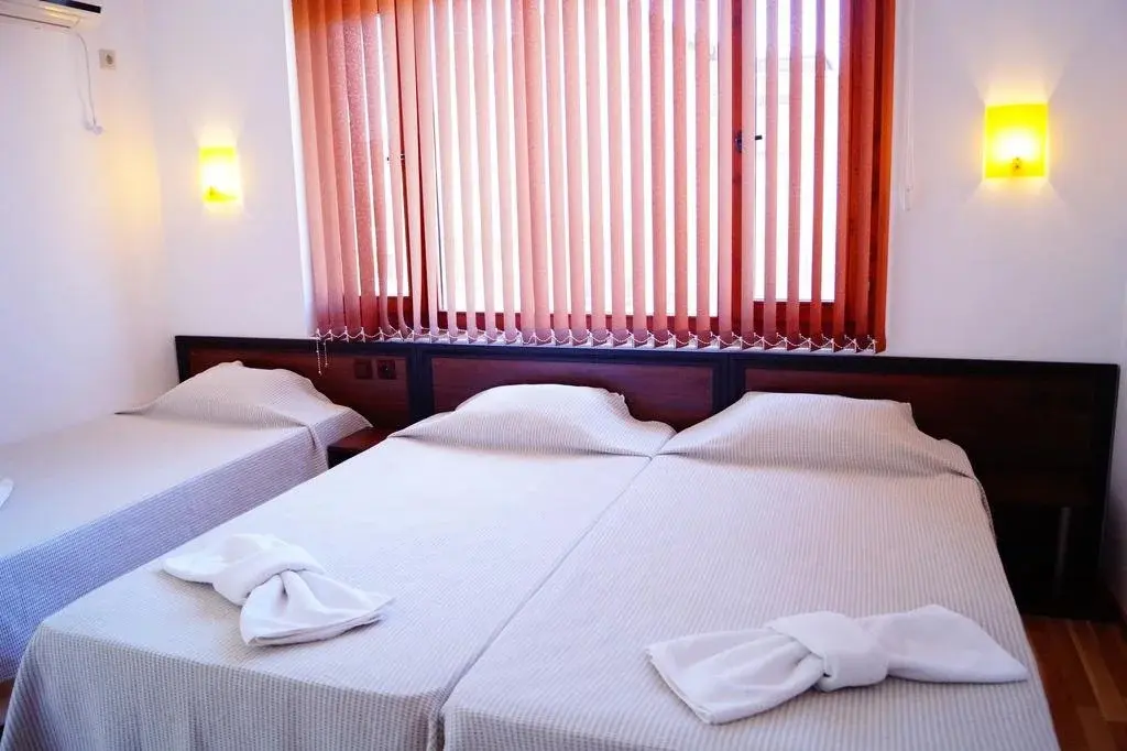 Обзор: Chrystal Guest House
