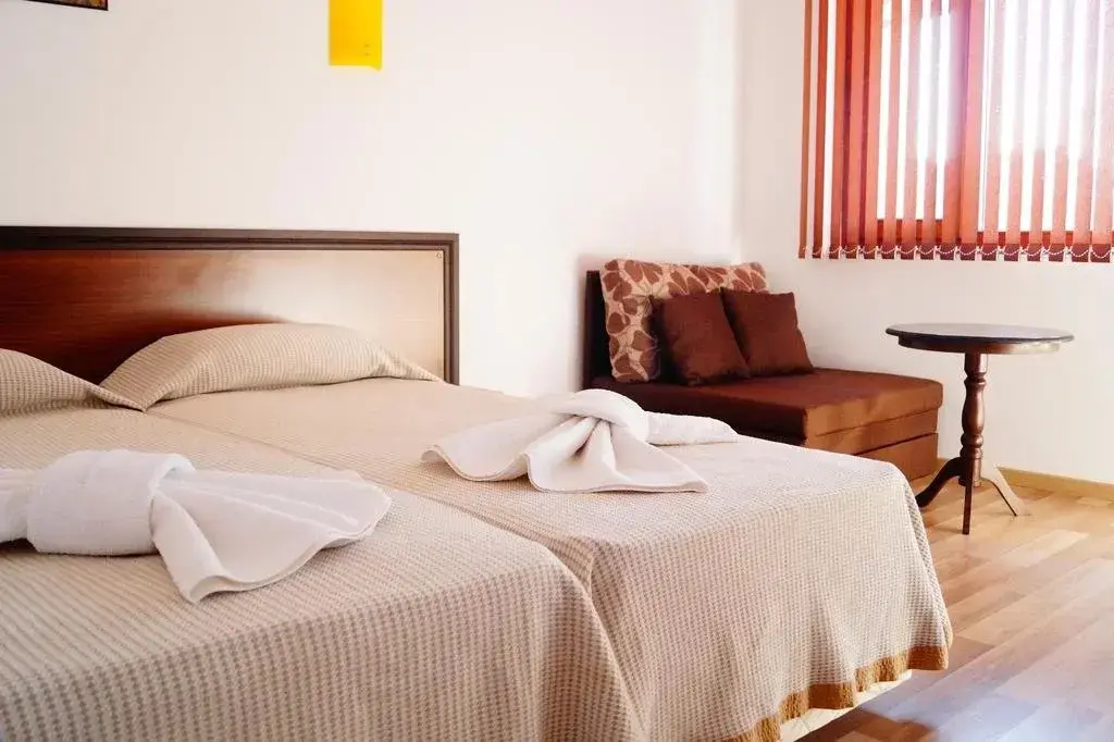 Обзор: Chrystal Guest House