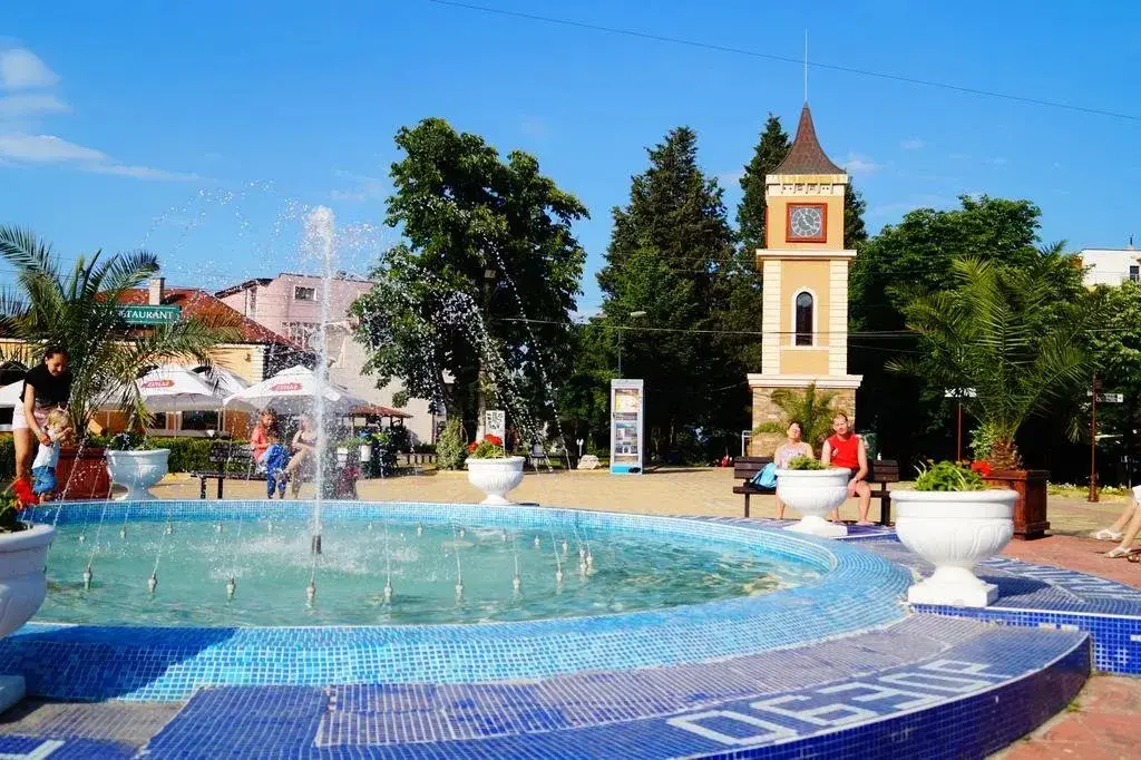 Обзор: Chrystal Guest House