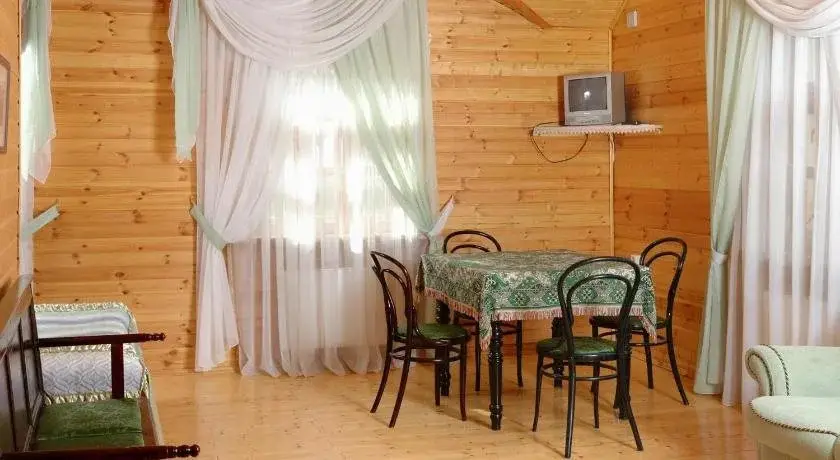 Суздаль: Вишневый Сад