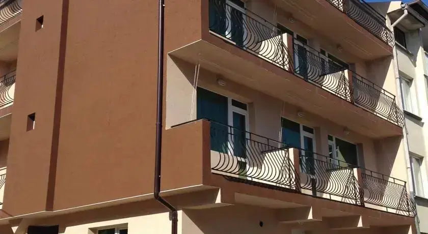 Приморско: Guest House Natali