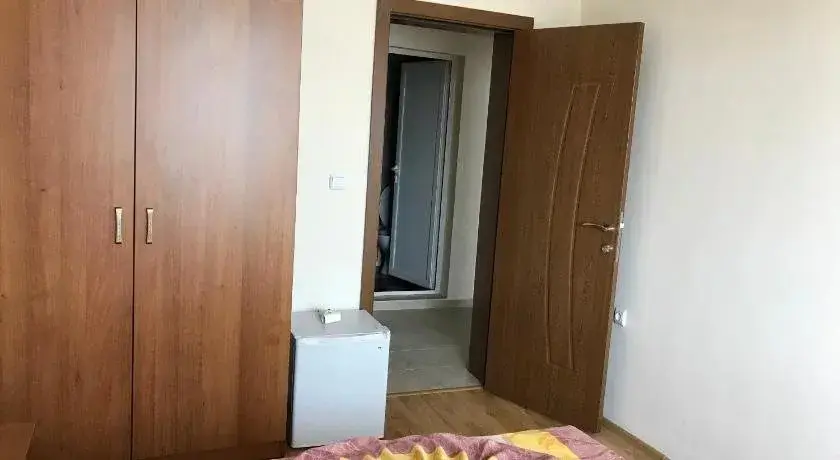 Приморско: Guest House Natali