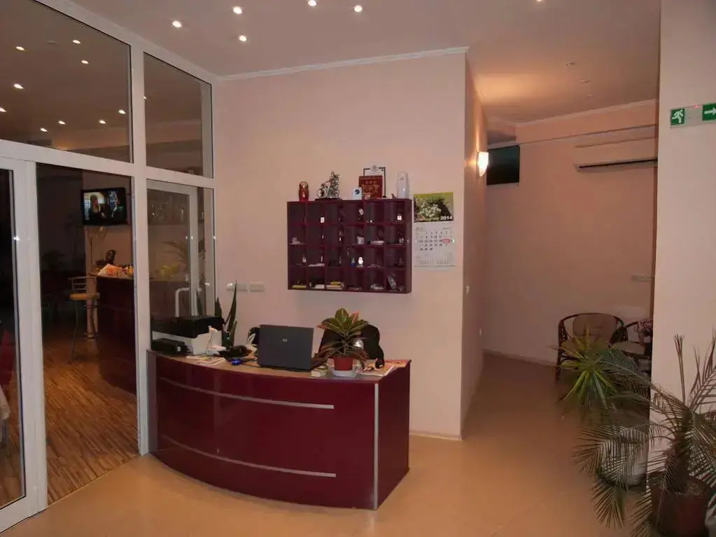 Варна: Hotel Paradise