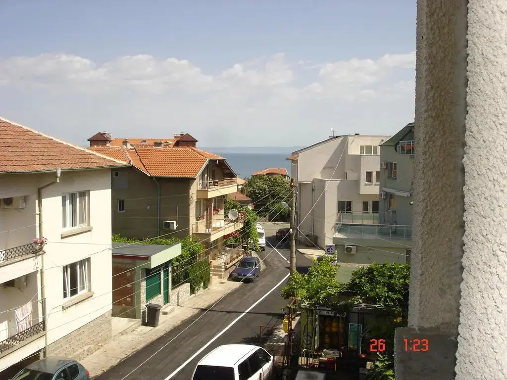 Черноморец: Guest House Stamovi