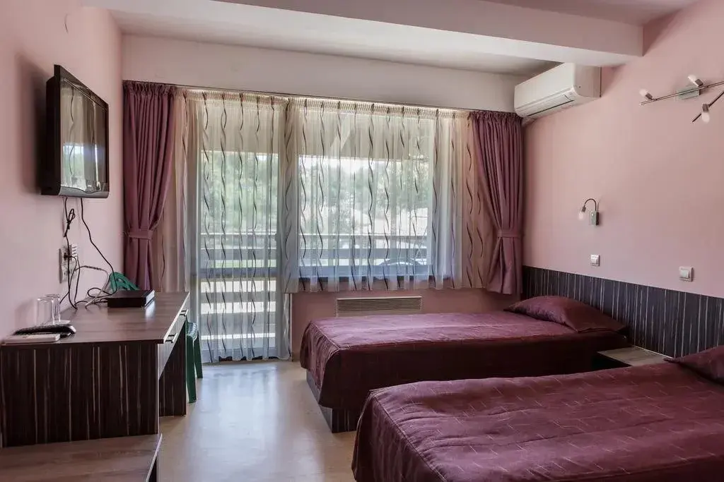 Варна: Family Hotel Kipra