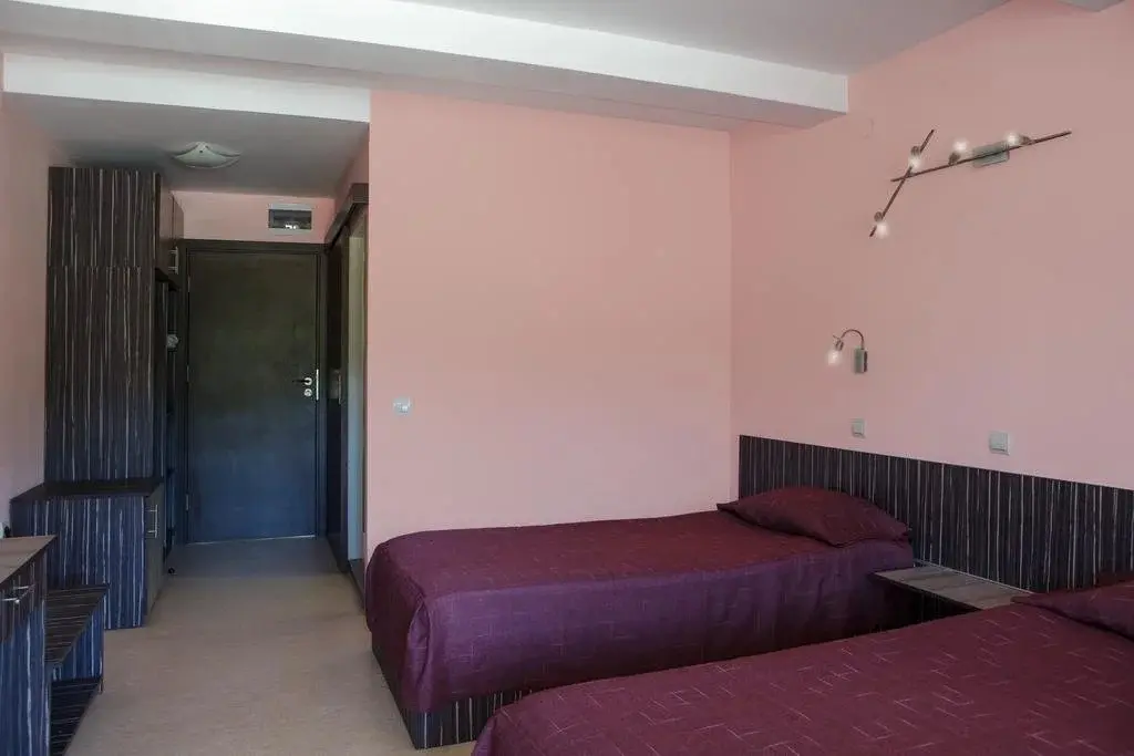 Варна: Family Hotel Kipra