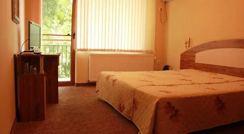 Копривштица: Hotel Sredna Gora