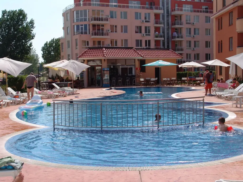 Солнечный берег: Kasandra Aparthotel