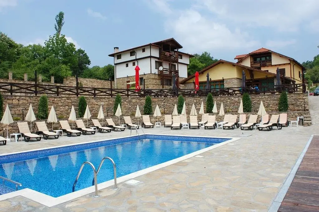 Велико Тырново: Minotel Rashev