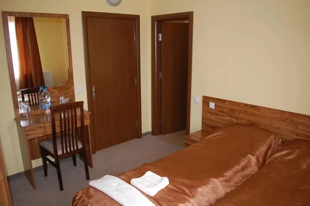 Велико Тырново: Minotel Rashev