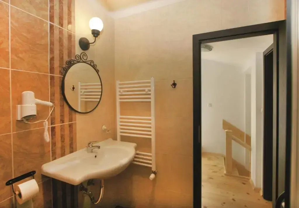 Мандрица: Hotel Bukor Shtepi Magnolia