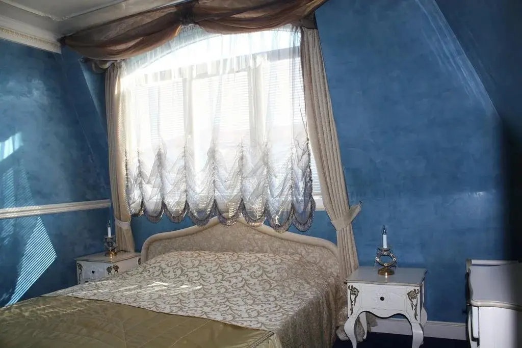 Кюстендил: Hotel Lazur