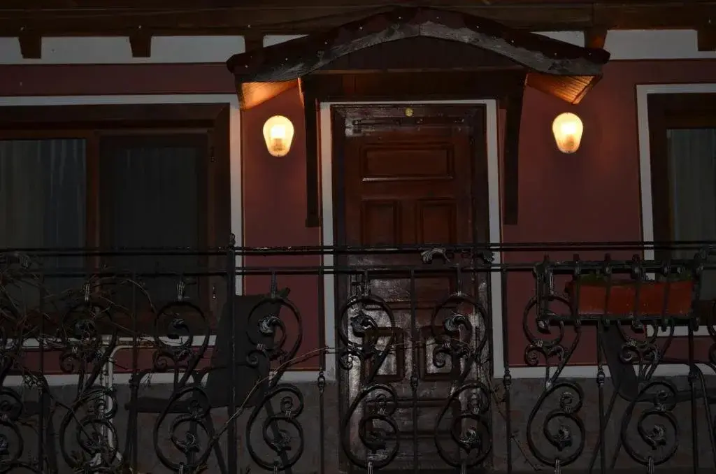 Копривштица: Zlatniyat Telets Guest Rooms