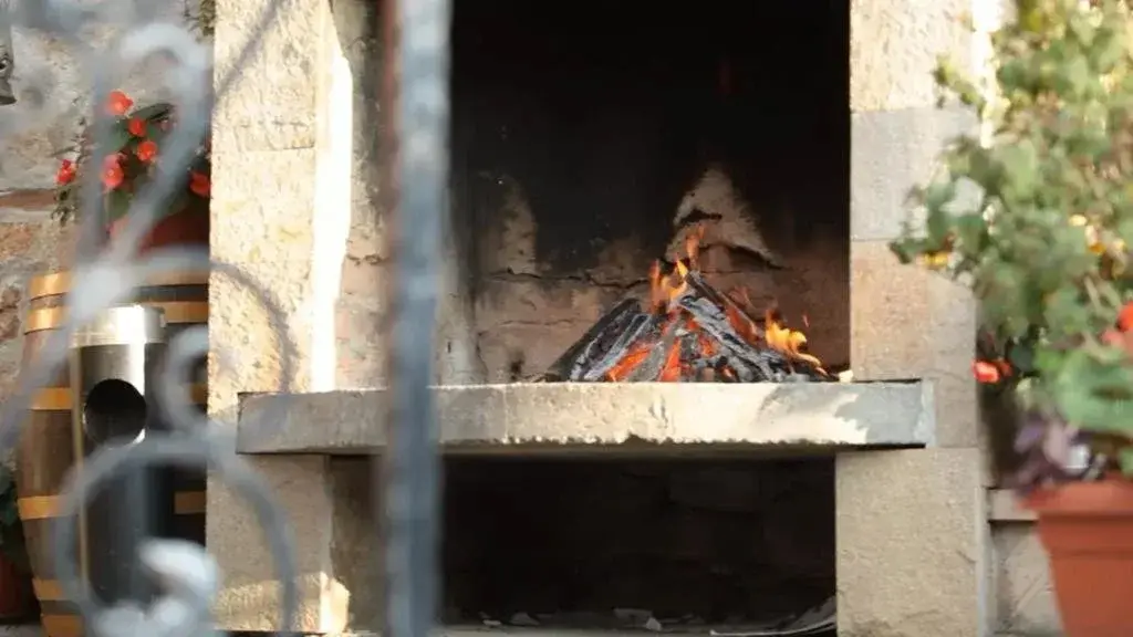 Копривштица: Zlatniyat Telets Guest Rooms