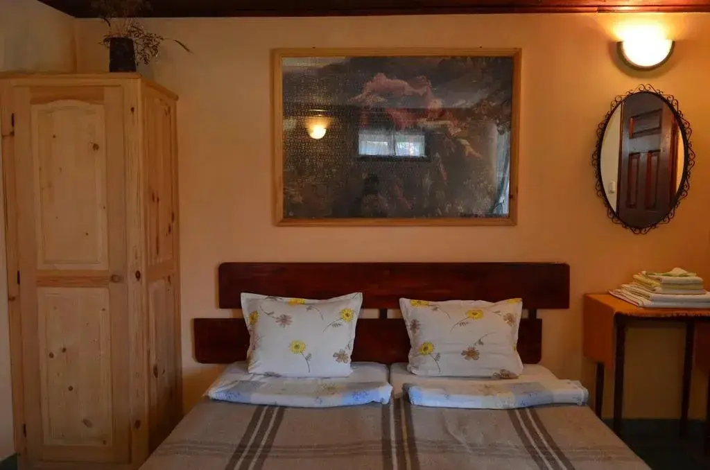 Копривштица: Zlatniyat Telets Guest Rooms