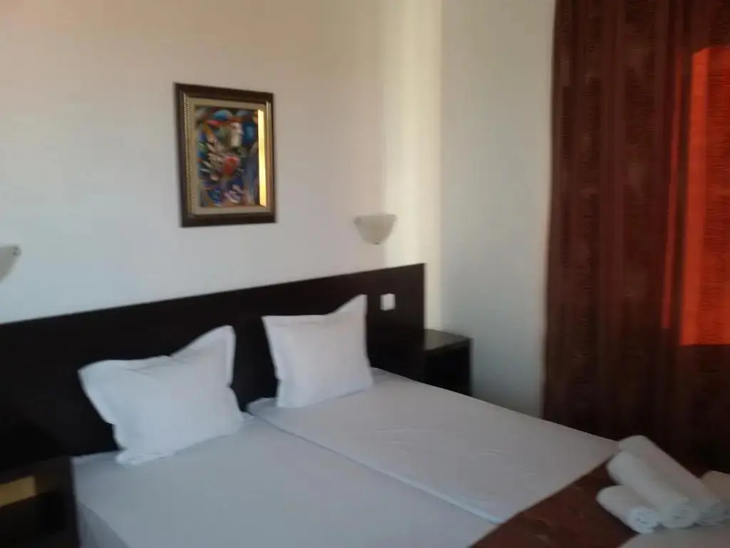 Равда: Family Hotel Asai
