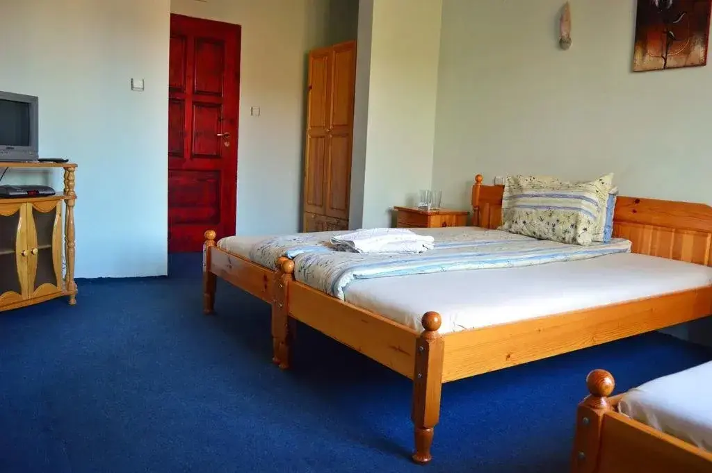 Баня: Hotel Kraipaten Rai