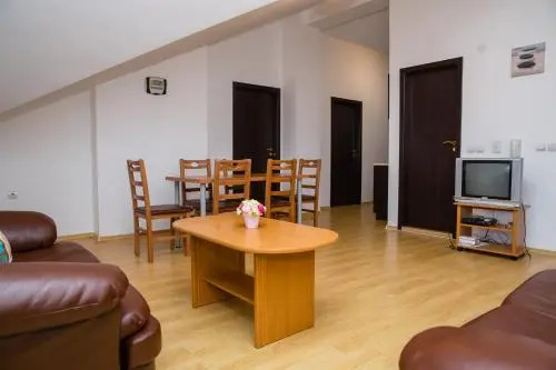 Разлог: Three Mountains Apartment