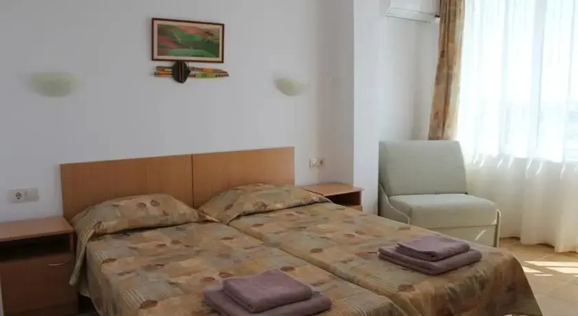 Созополь: Hotel Radik