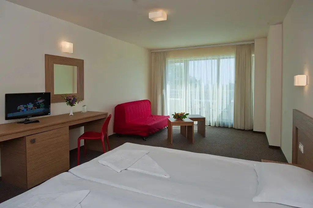 Приморско: Hotel Jeravi