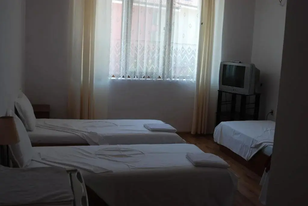 Каварна: Guest House Italia